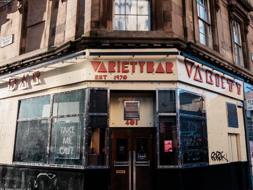 ព្រឹត្តិការណ៍ និង ពាក់ព័ន្ធ: ការពិចារណាអំពីភាពសំខាន់នៃការប្រព្រឹត្តទៅ